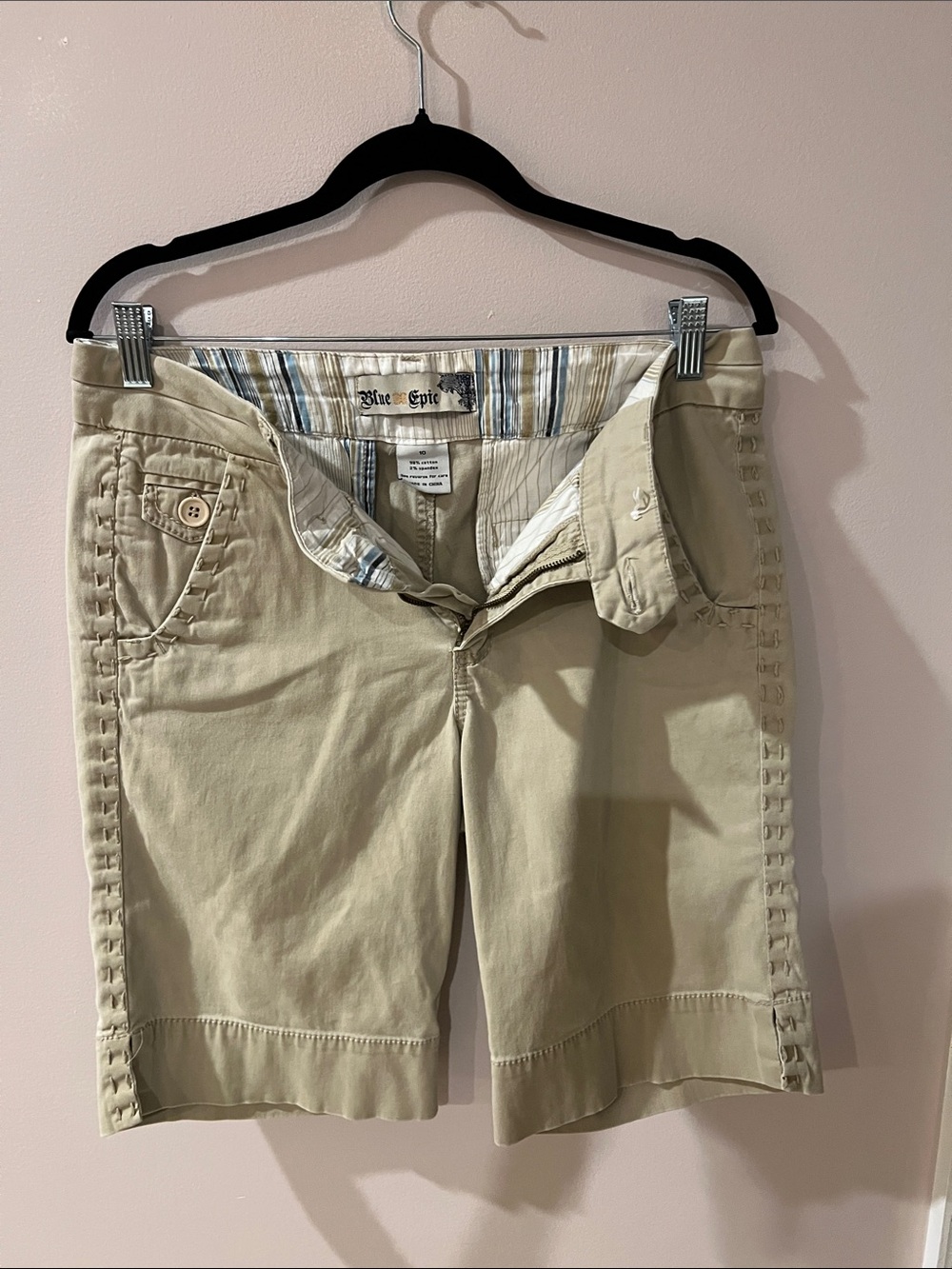 Blue Epic Women’s Cream Bermuda Shorts — Casual Cotton Blend
